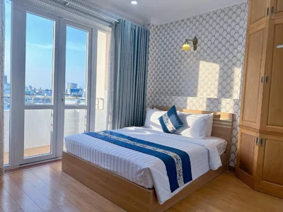 Phòng đôi Deluxe — Tra My Hotel - SaiGon Center